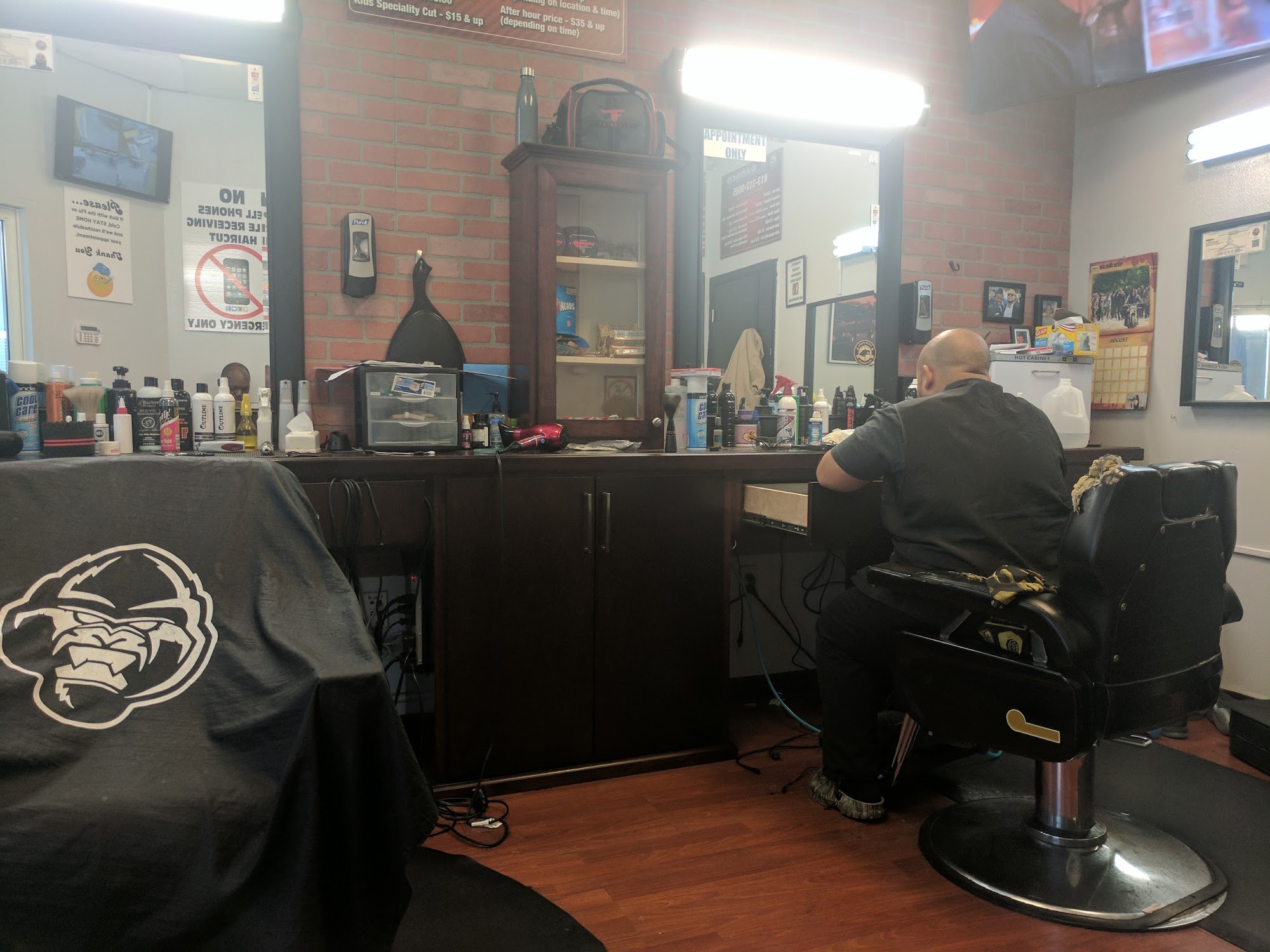 G The Barber Shop