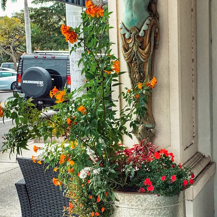 Photo credit: opentable