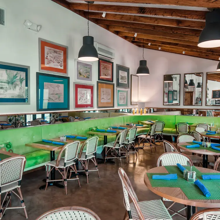 Photo credit: opentable