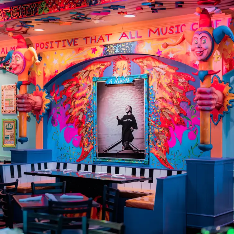 Photo credit: opentable