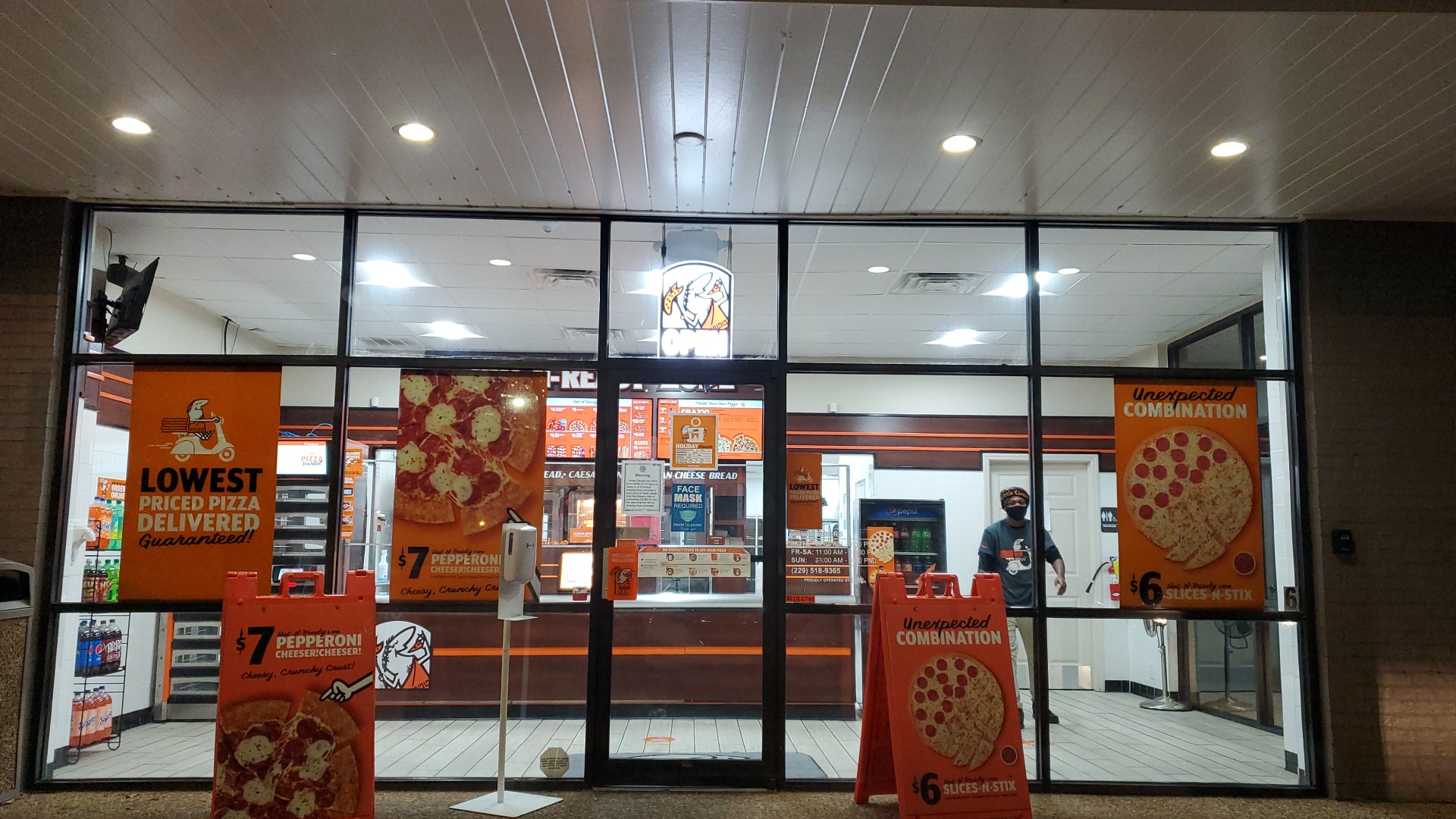 Little Caesars Pizza