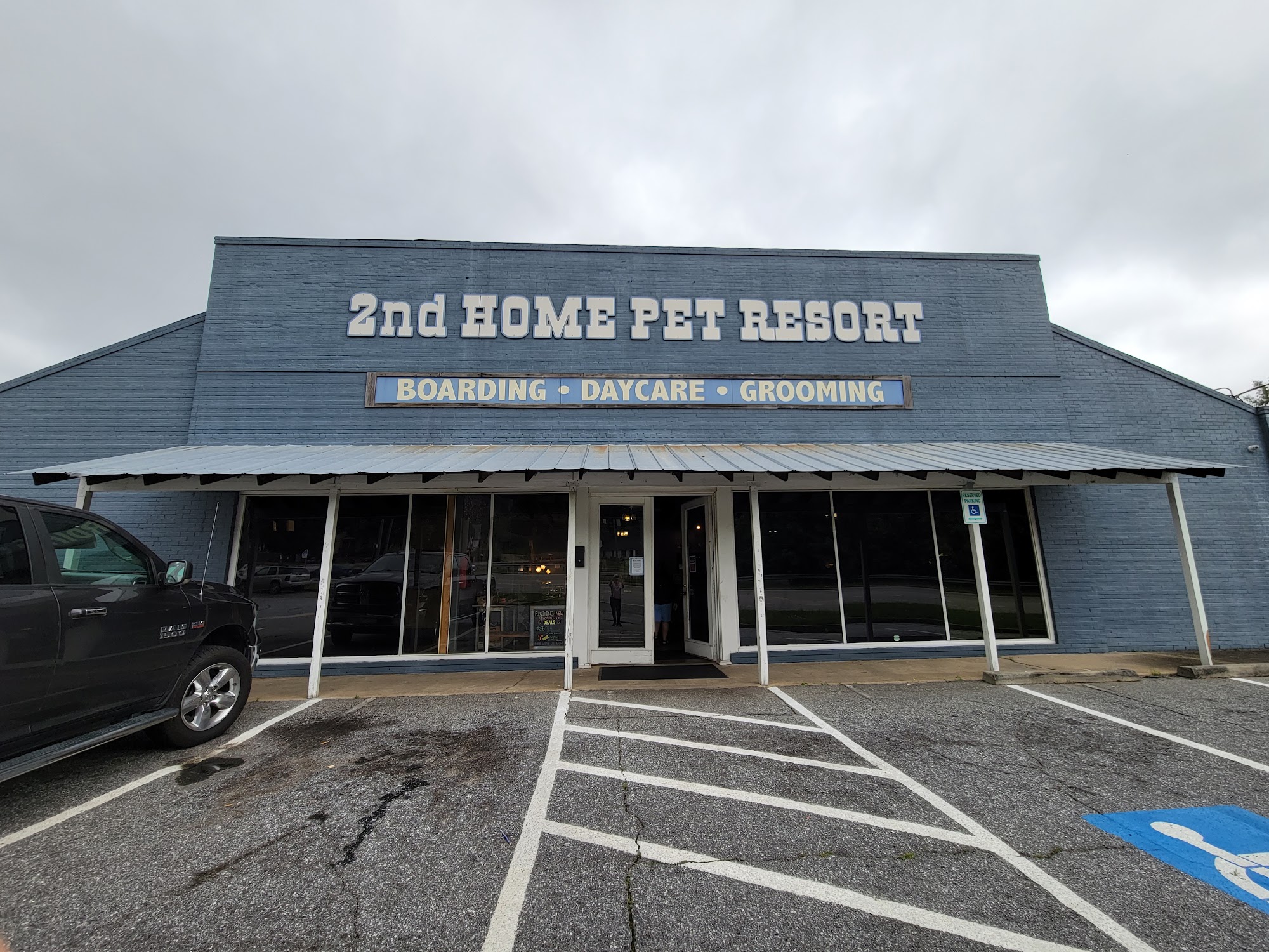2nd Home Pet Resort Columbus