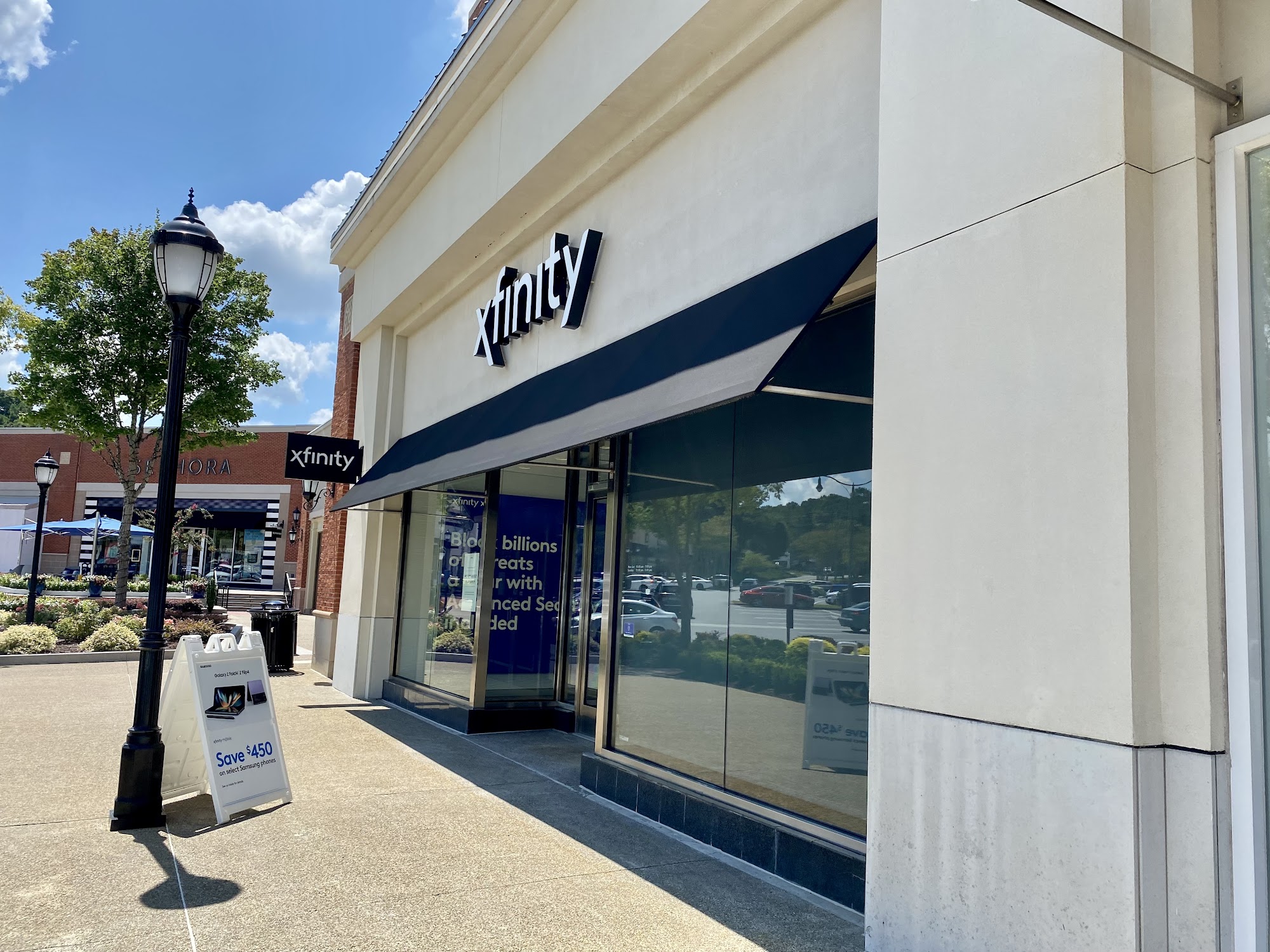 XFINITY STORE BY COMCAST - 4475 Roswell Rd Suite # 440, Marietta GA ...