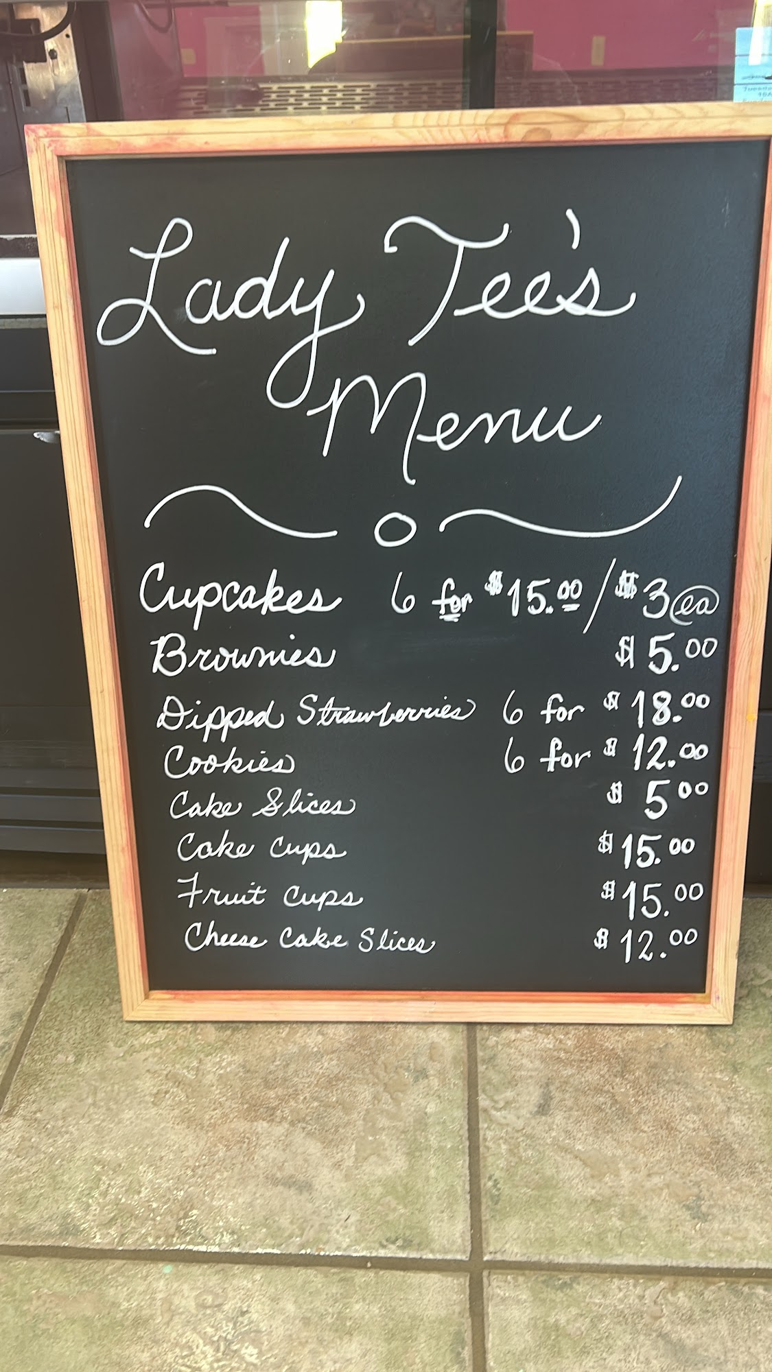 LadyTee’s Cakes N’ More LLC Menu