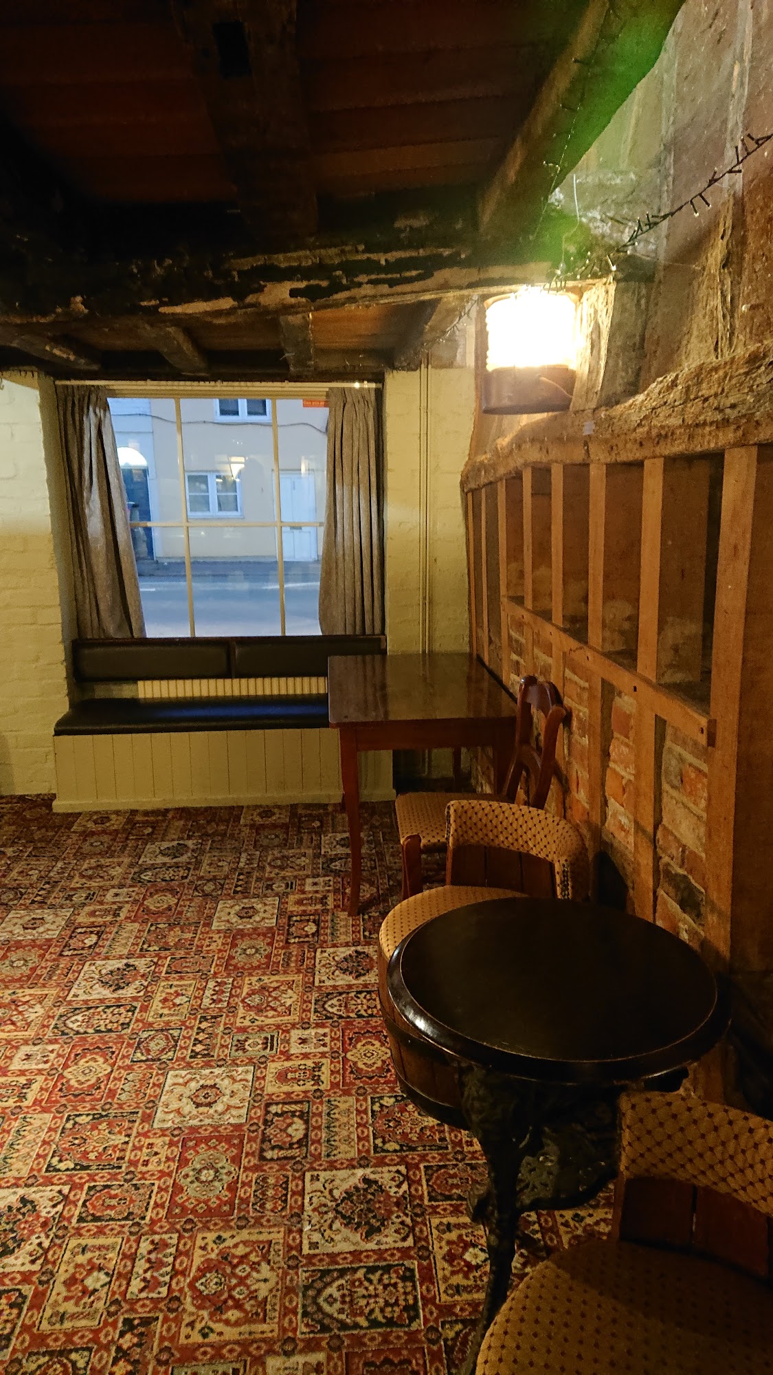 The Whitesmiths Arms 81 Southgate St, Gloucester