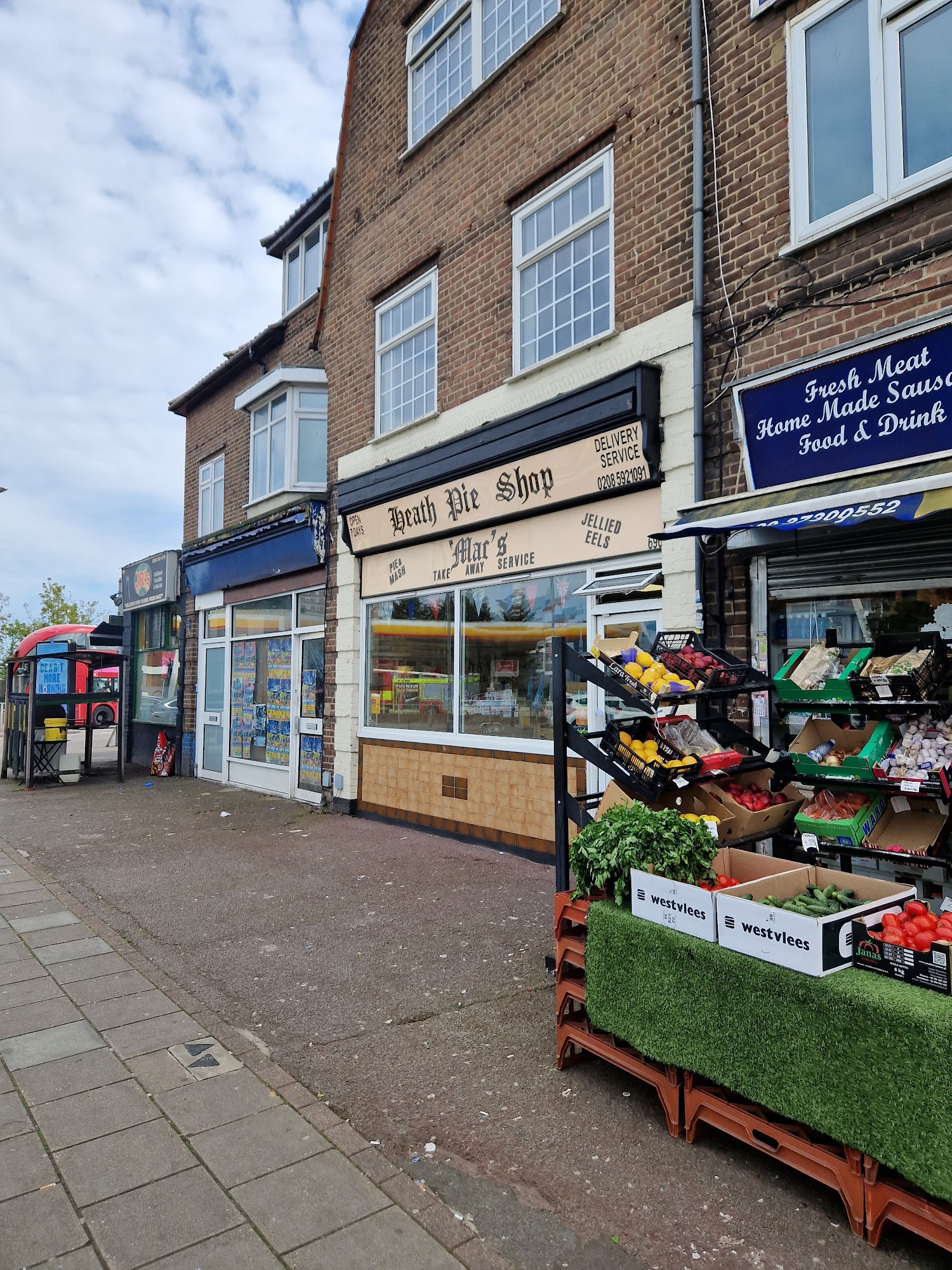 The Heath Pie Shop 696 Becontree Ave, Dagenham
