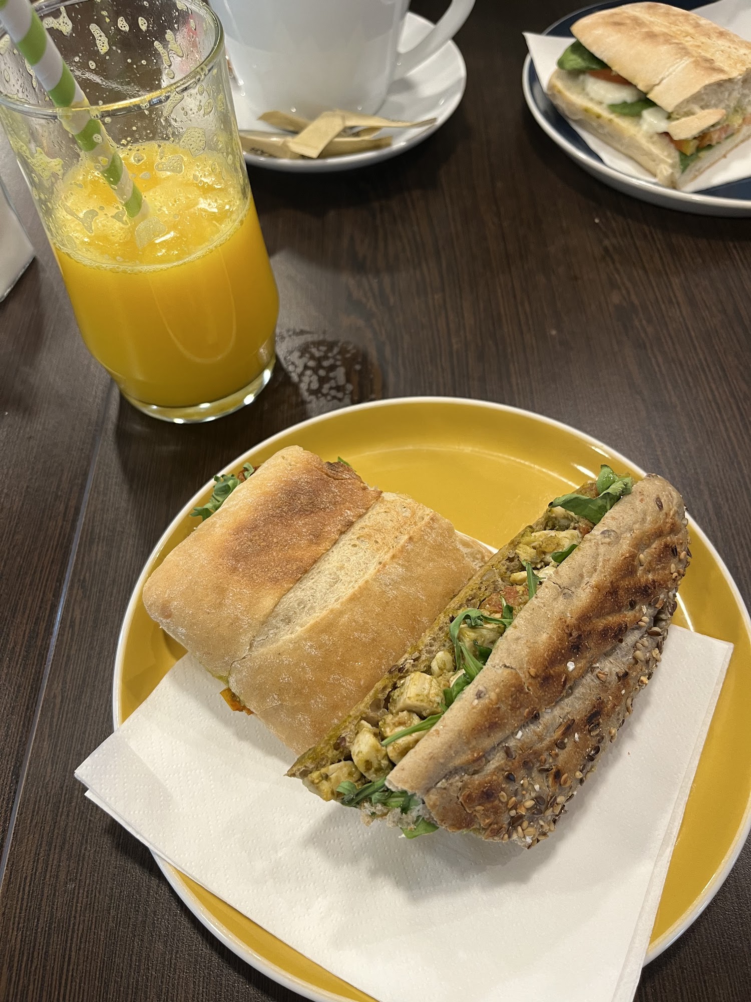 Apia Cafe Unit J, Crown Arcade, Union St, Kingston upon Thames