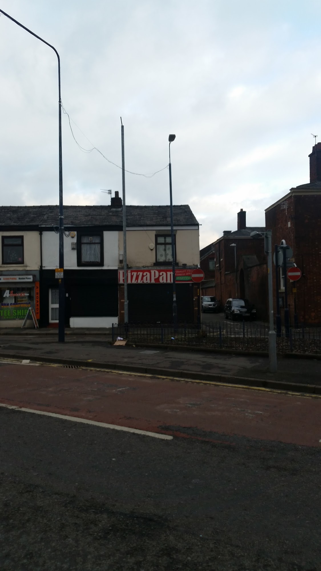 Pizza Pan Express 6 Oldham Rd, Ashton-under-Lyne