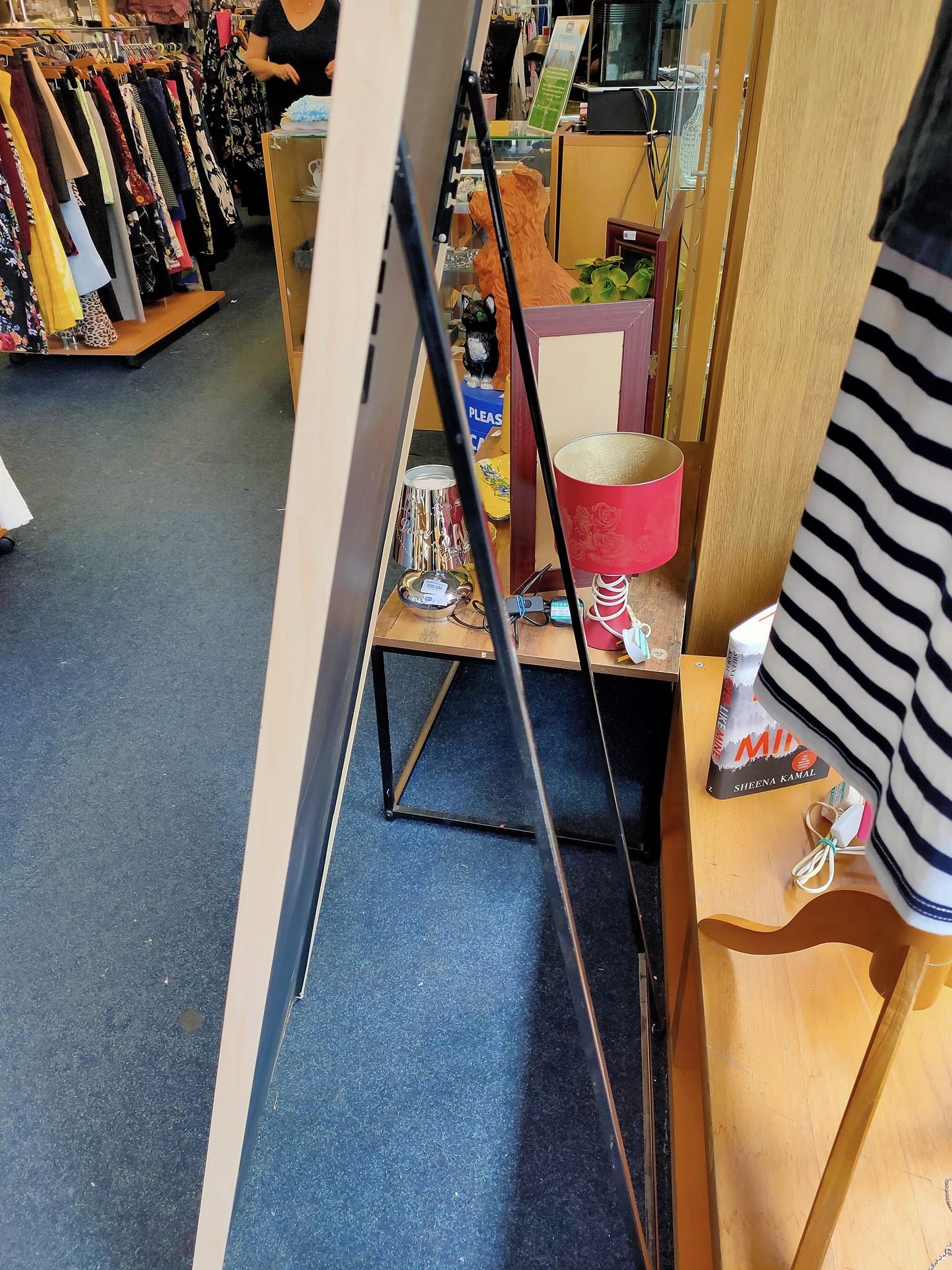 R S P C A Royton Shop