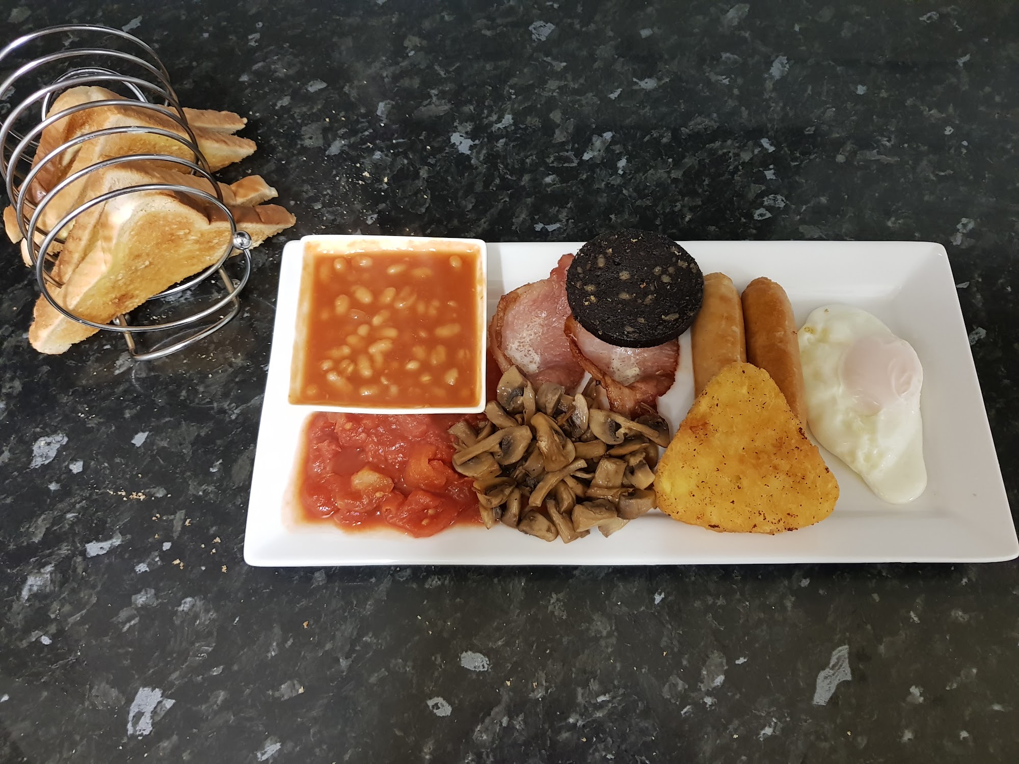 Sharrons BLTs 2 Broad Ln, Rochdale