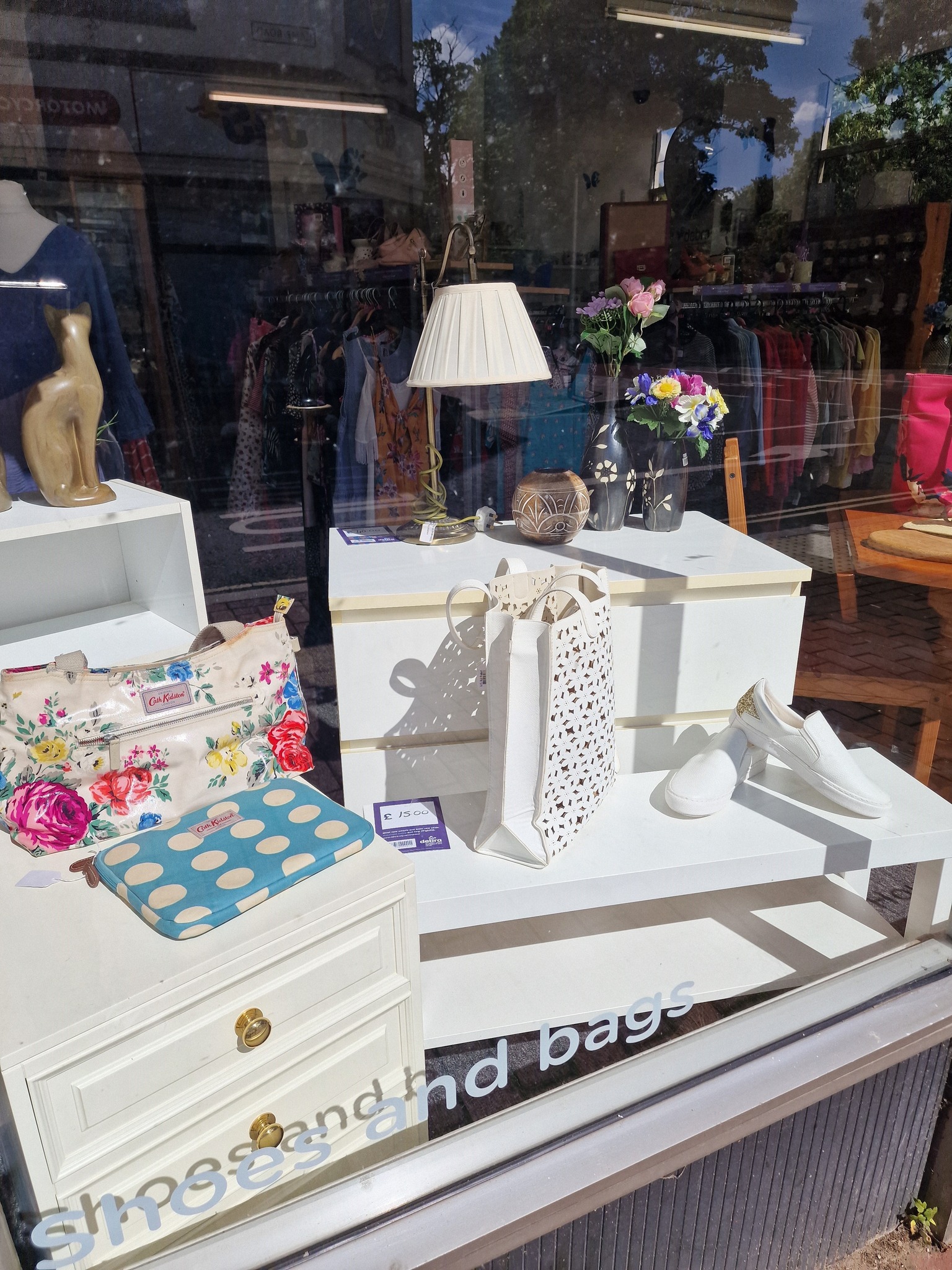 DEBRA UK - Farnborough store