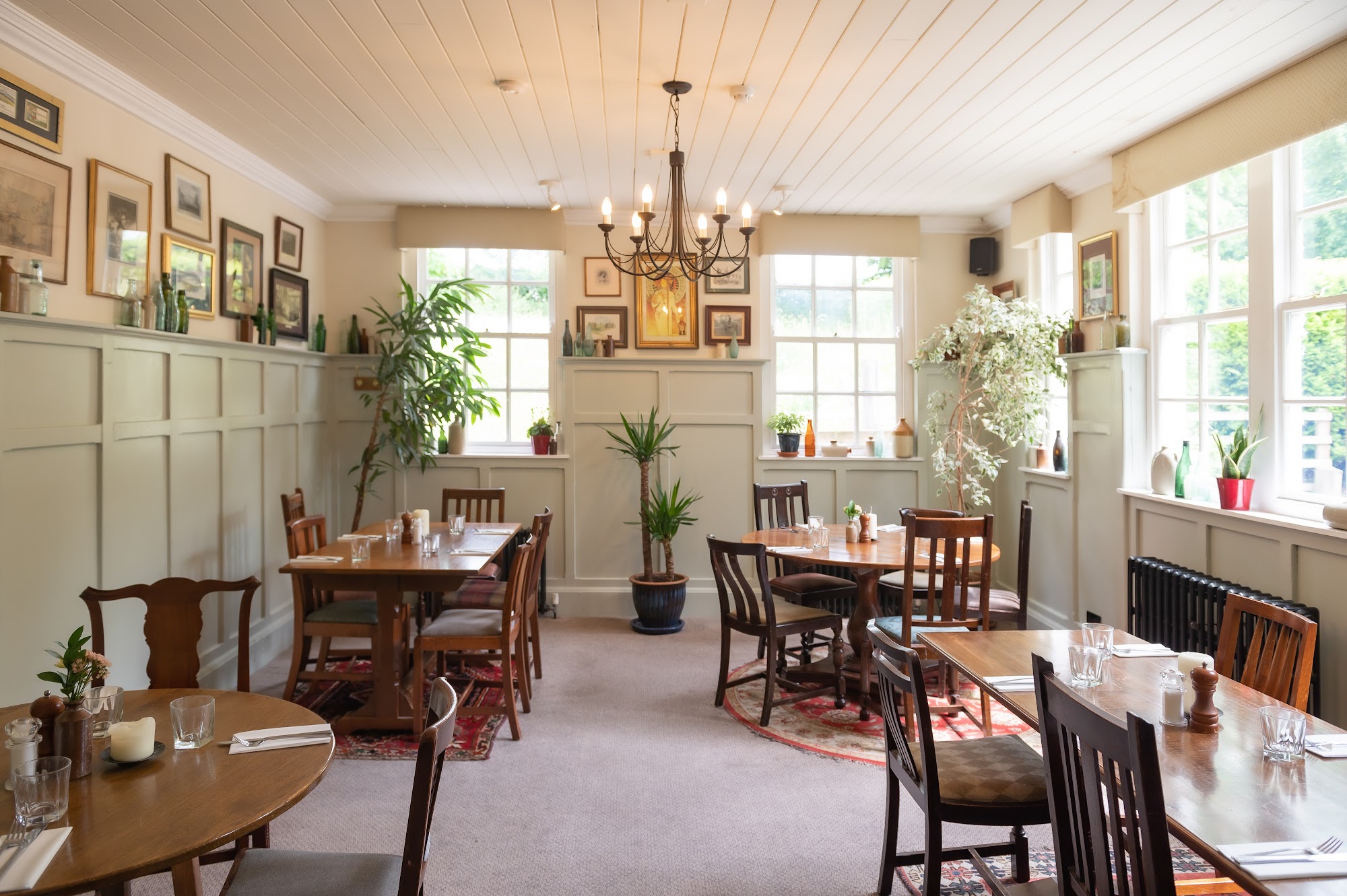 The Prae Wood Arms Garden House Ln, St Albans