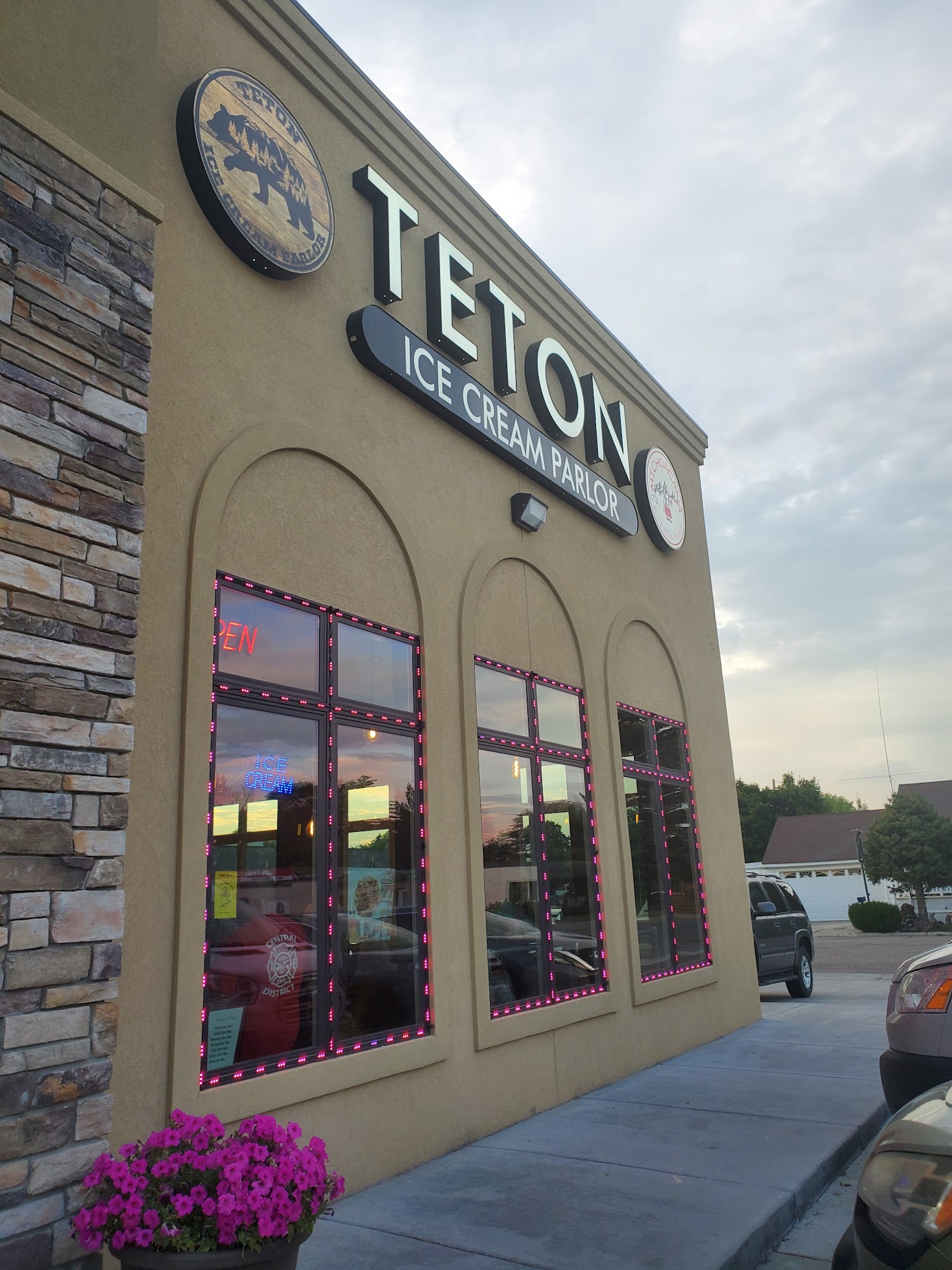 Teton Ice Cream Parlor