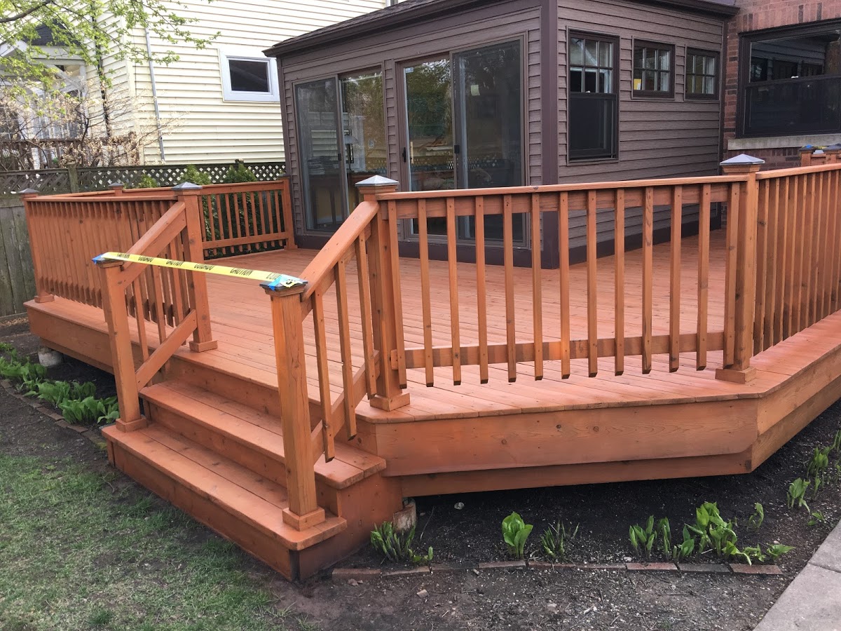 Deck Doc Staining and Sealing