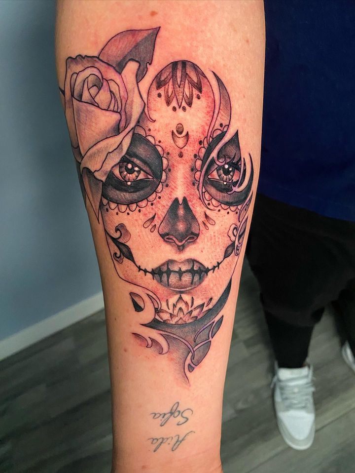 Smart Ink Tattoo and Art Collective 229 W Grand Ave, Bensenville Illinois 60106