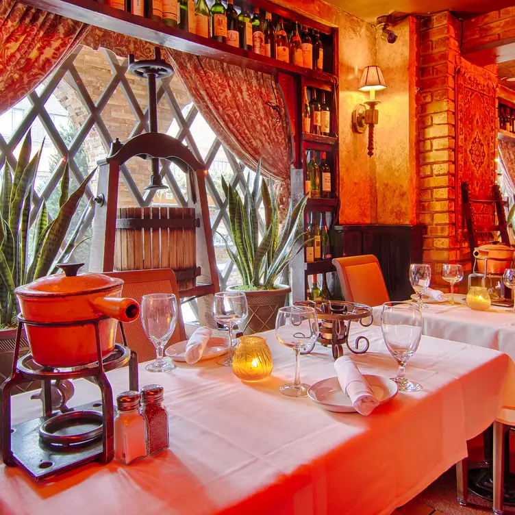 Photo credit: opentable