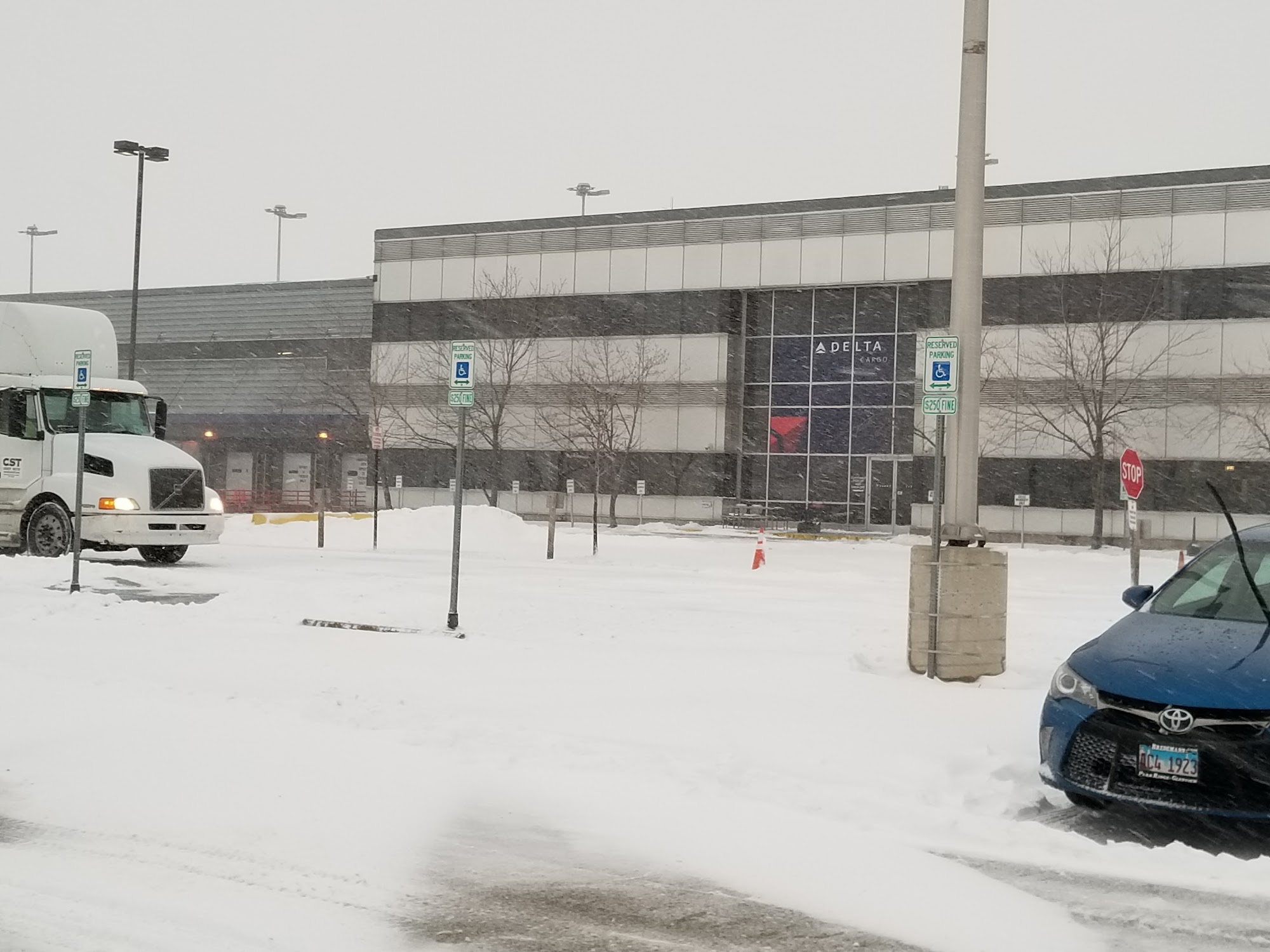 Delta cargo chicago il hours directions reviews loc8nearme