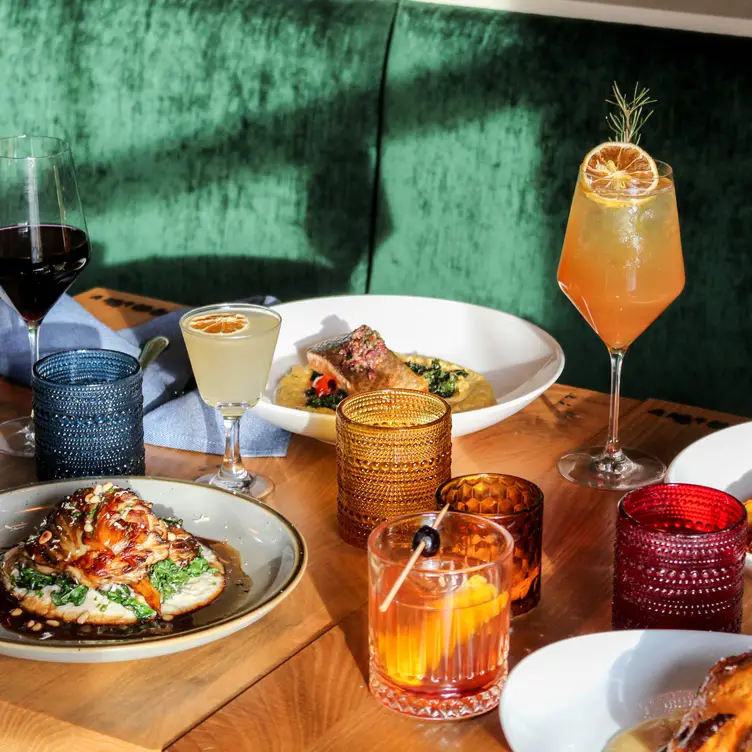 Photo credit: opentable