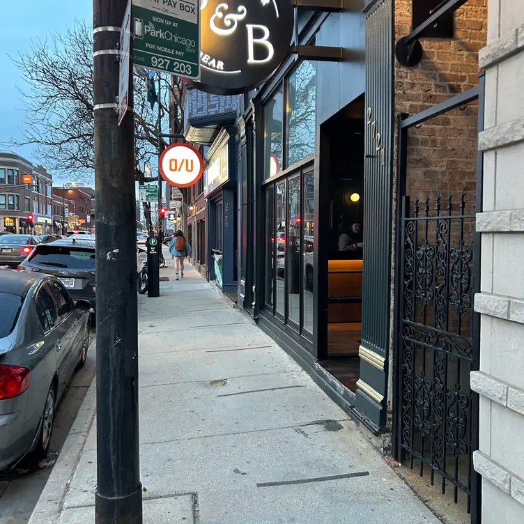 Photo credit: opentable