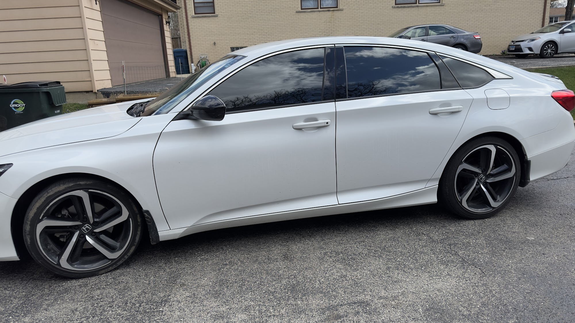 ROMEO’S Window Tinting / DuPage county 770 56th Pl, Clarendon Hills Illinois 60514