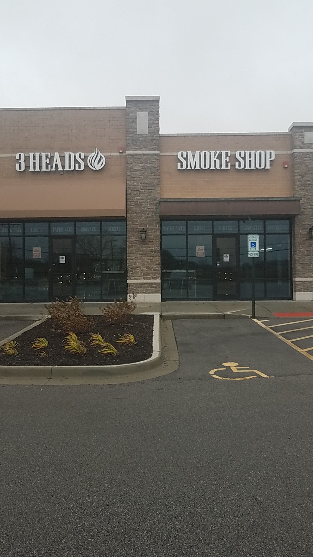 3 Heads Smoke Shop