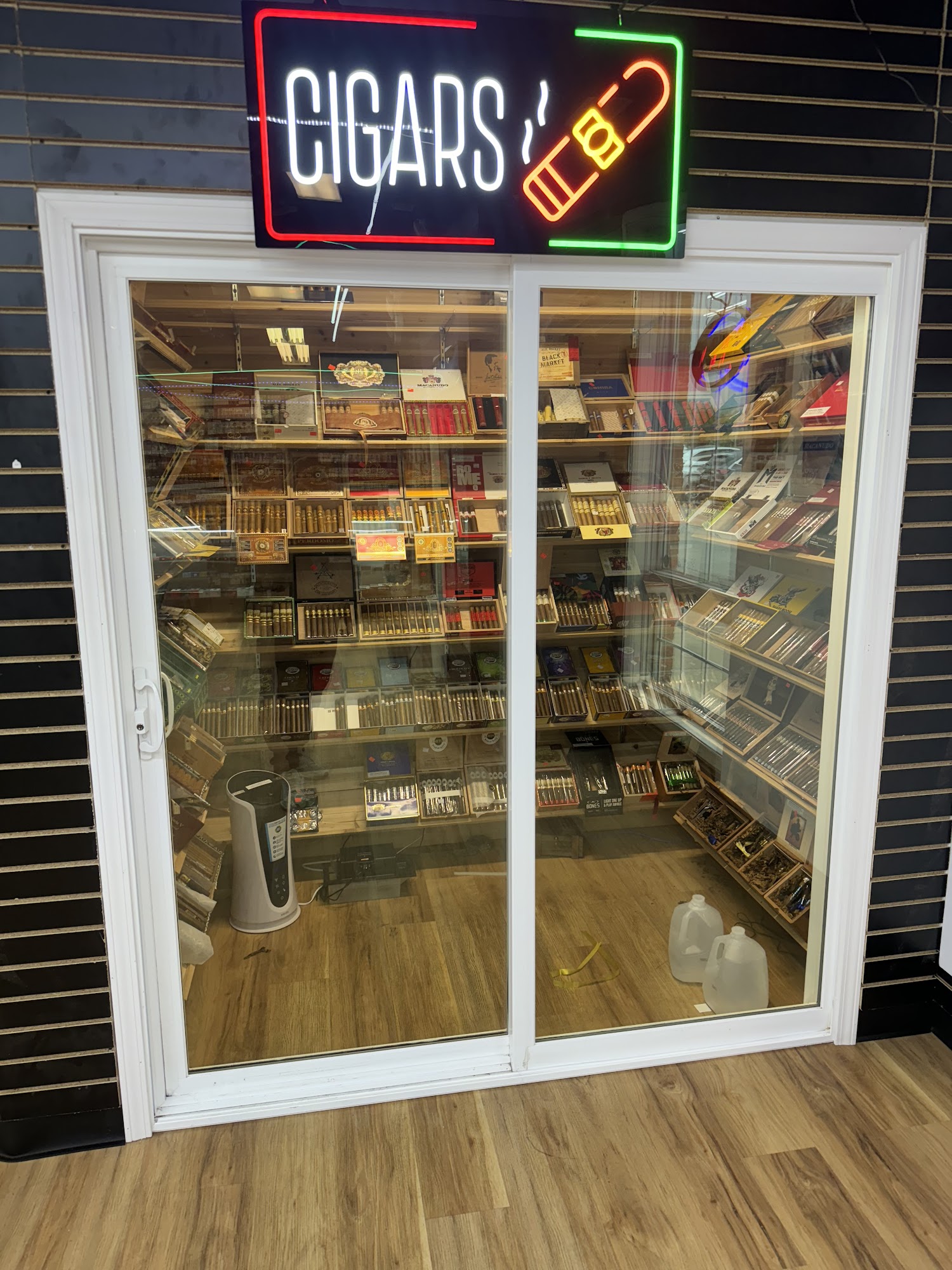 PUFF ZONE TOBACCO & VAPE SHOP 2 - Glen Carbon IL - Hours, Directions,  Reviews