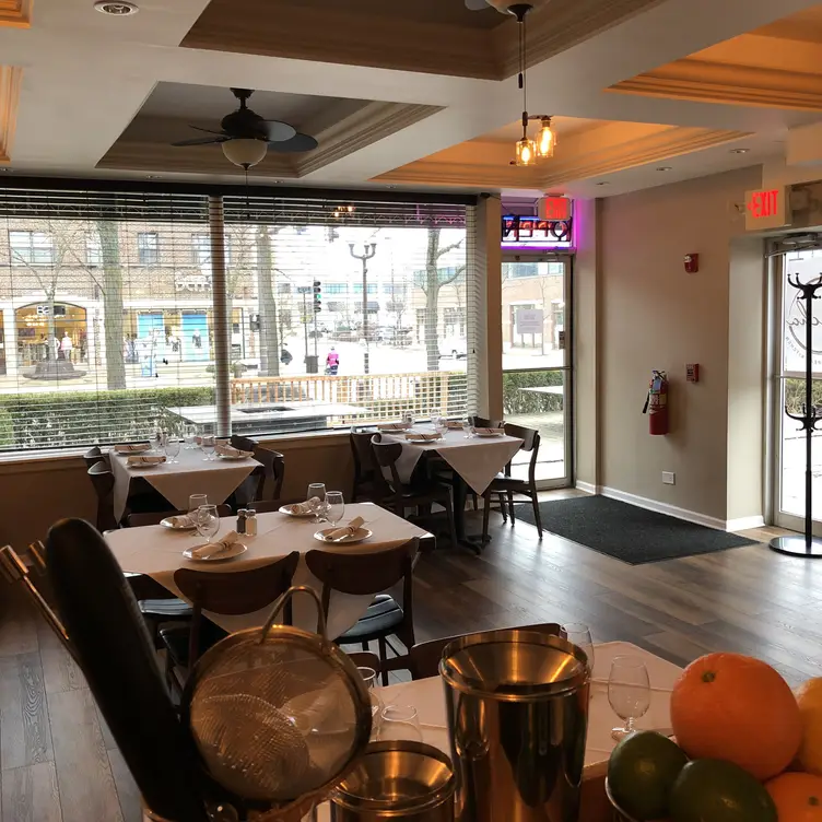 Photo credit: opentable