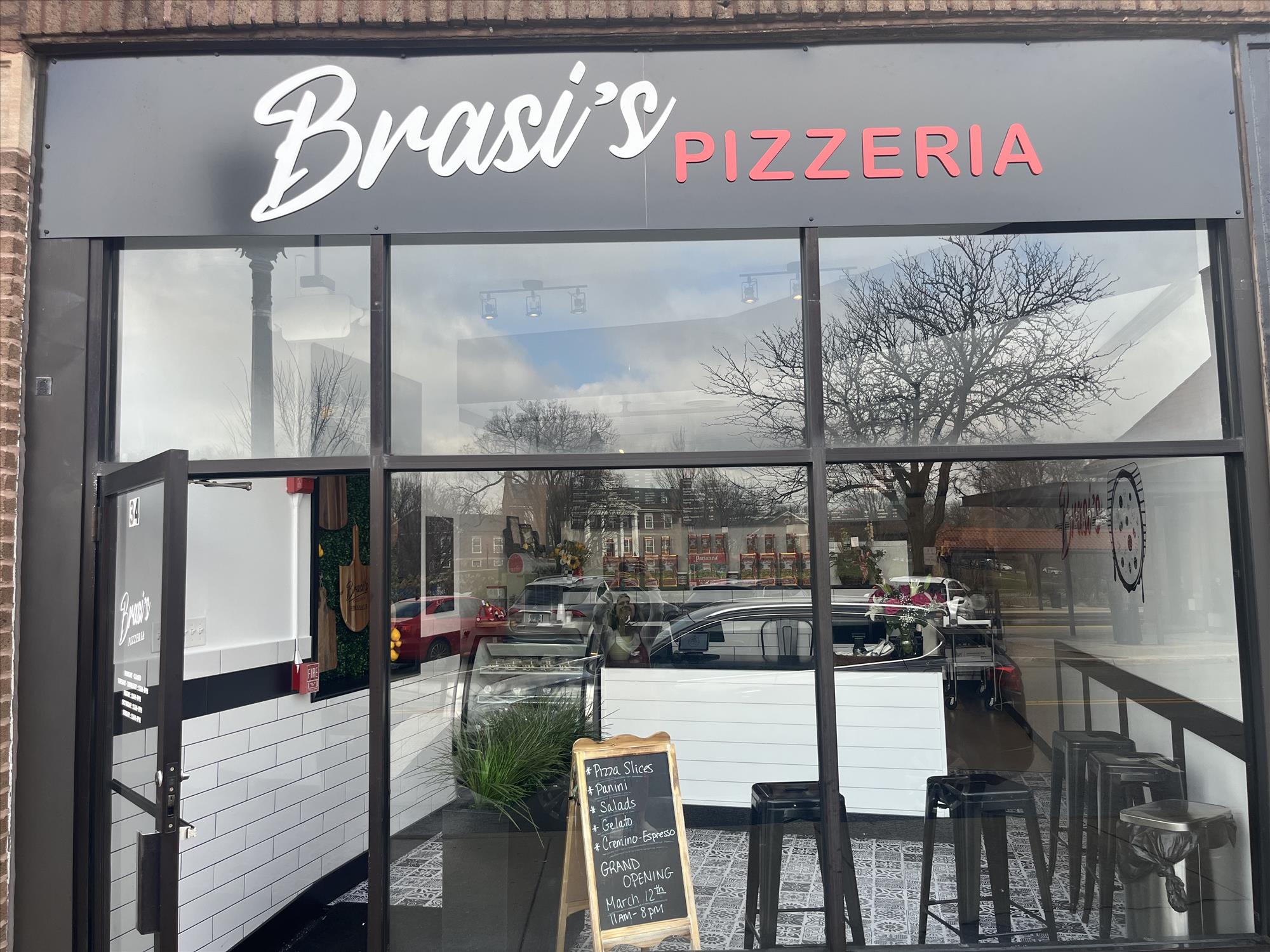 Brasi's Pizzeria