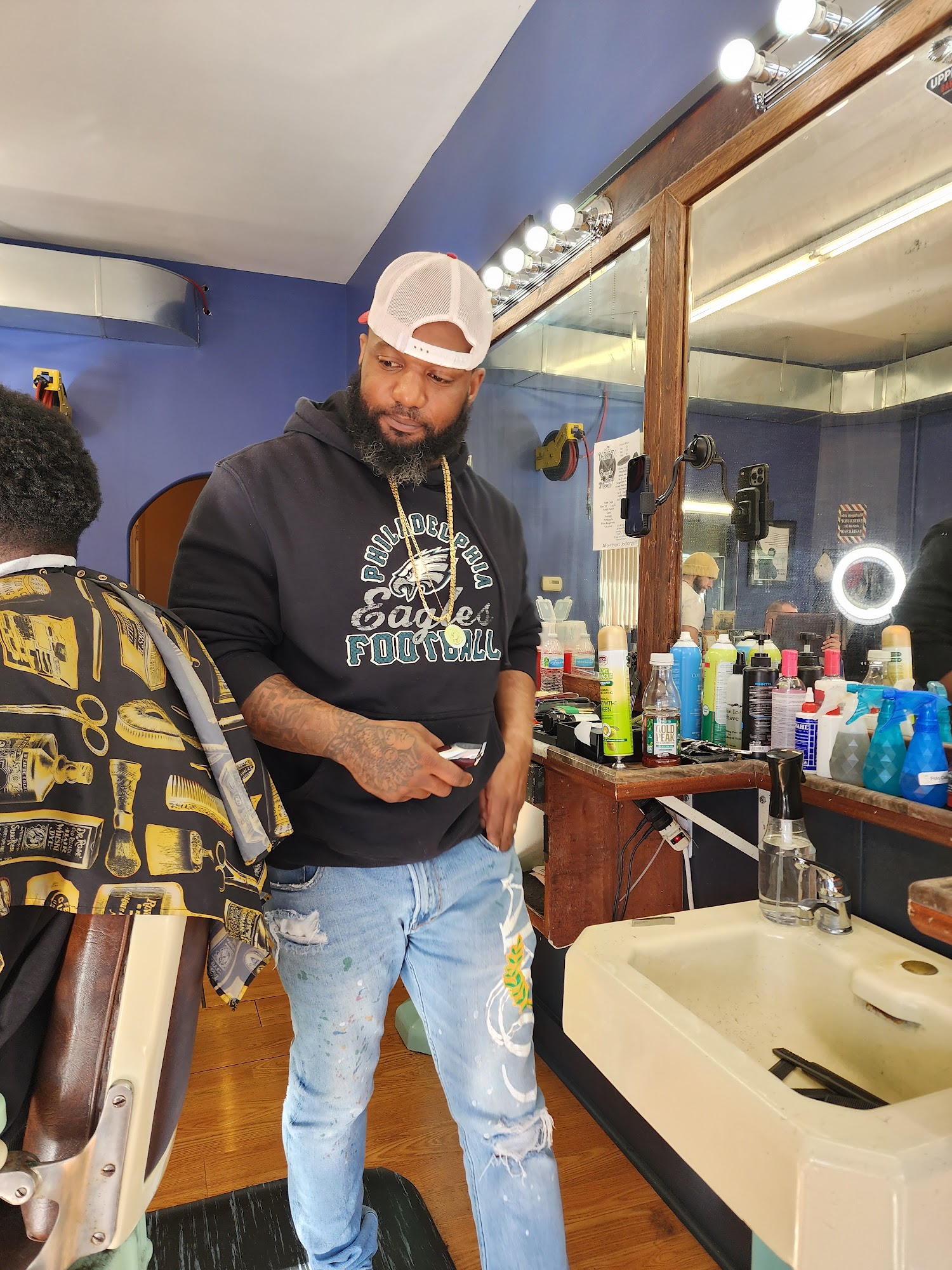 Uppercuts Barbershop & Salon