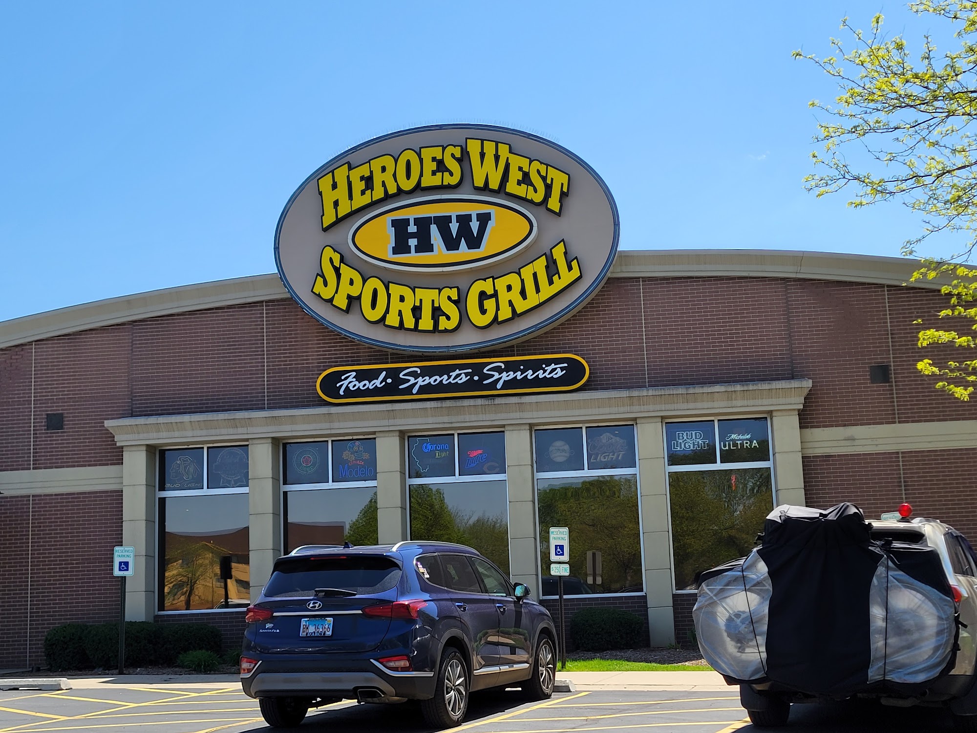 Heroes West Sports Grill