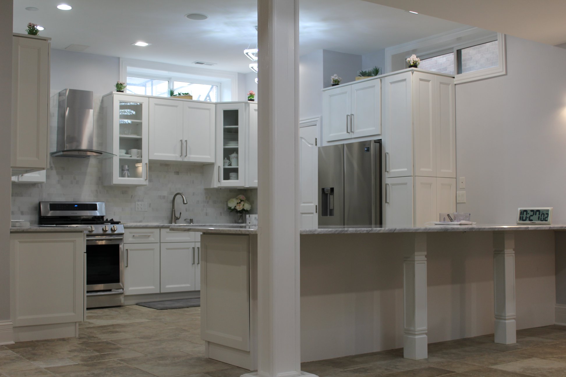 Kitchen and Bath Cabinets Center 6512 Lincoln Ave, Lincolnwood Illinois 60712