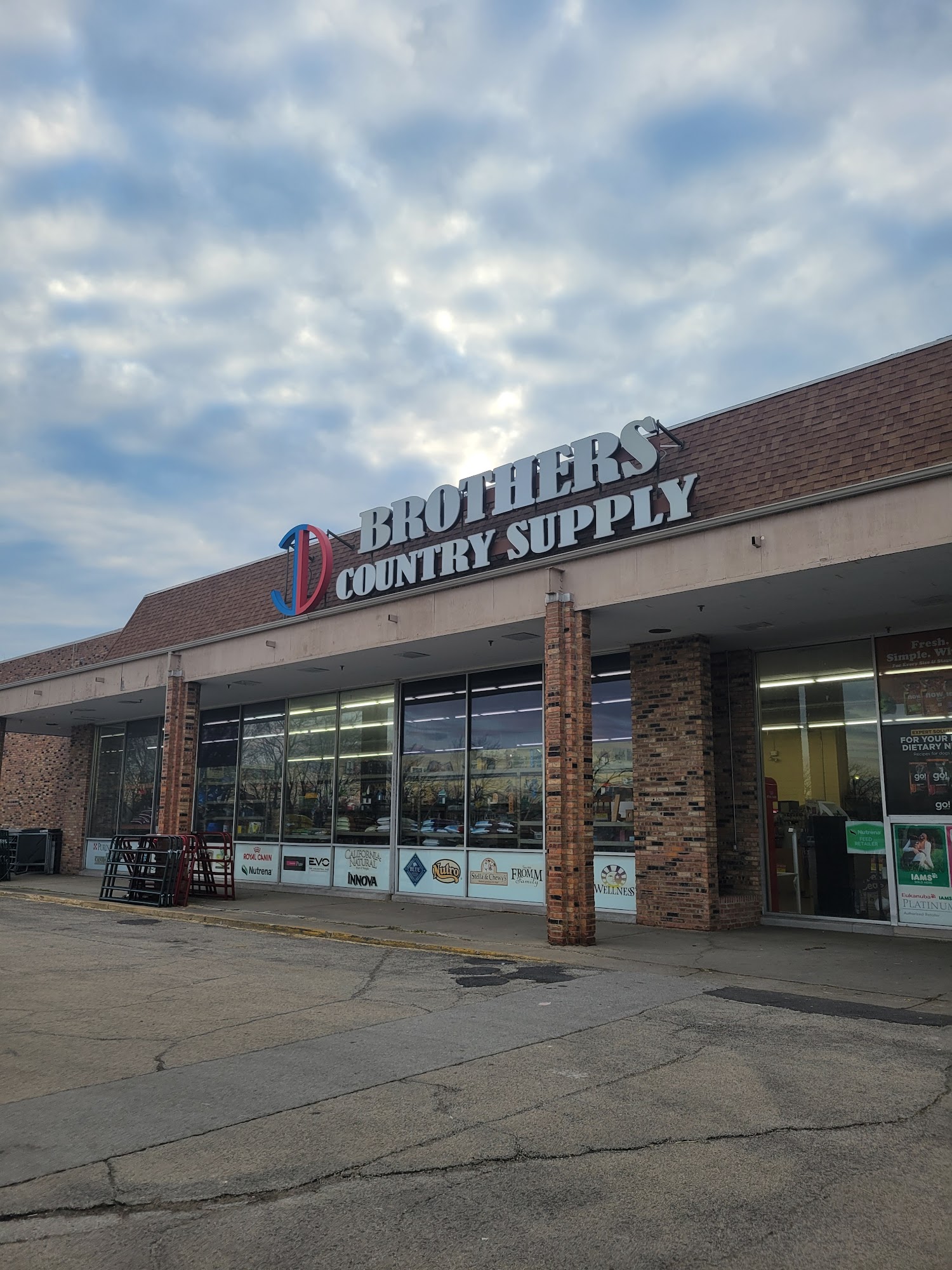 Brothers Country Supply Morris