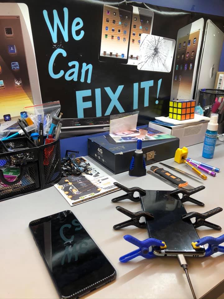 iGeek iPhone Repair Service Skokie/Evanston Skokie