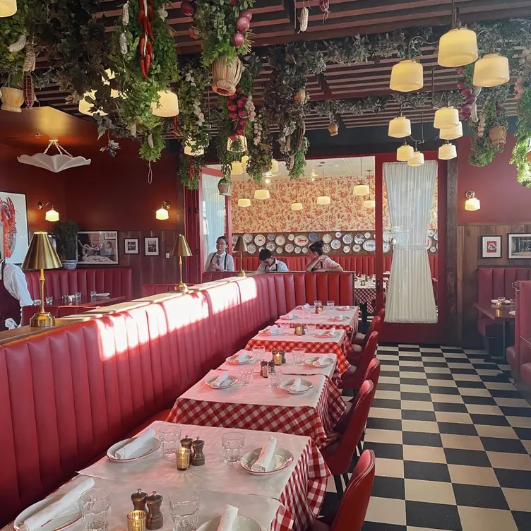 Photo credit: opentable