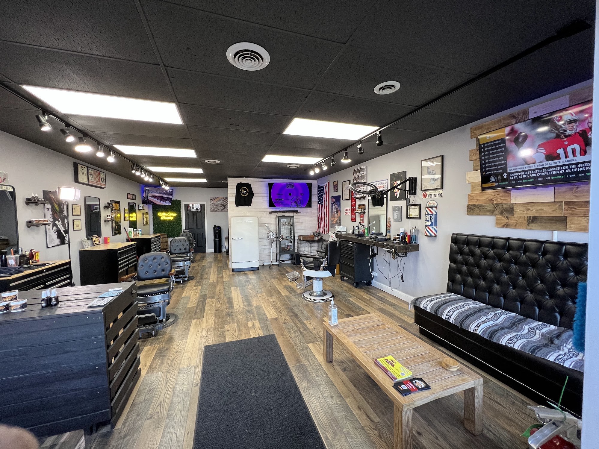 Willow Springs Barber Shop