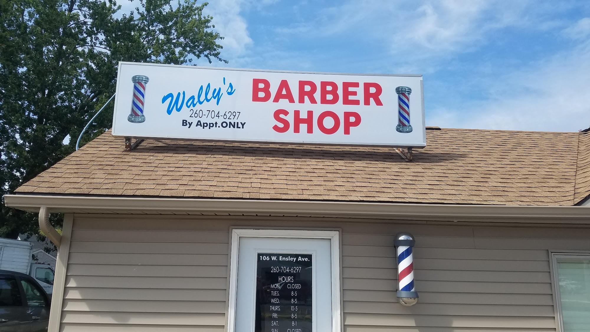 Wally’s Barber Shop 106 W Ensley Ave, Auburn Indiana 46706