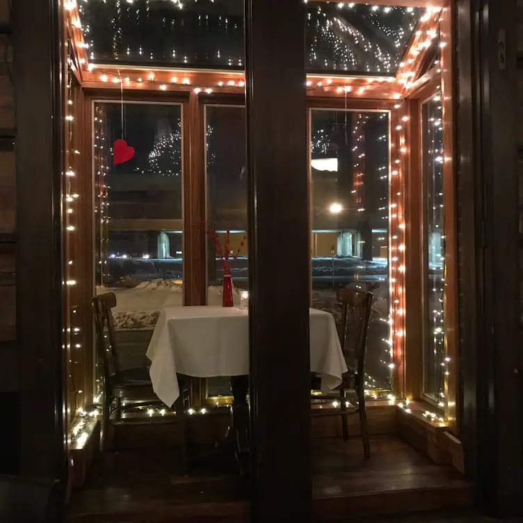 Photo credit: opentable
