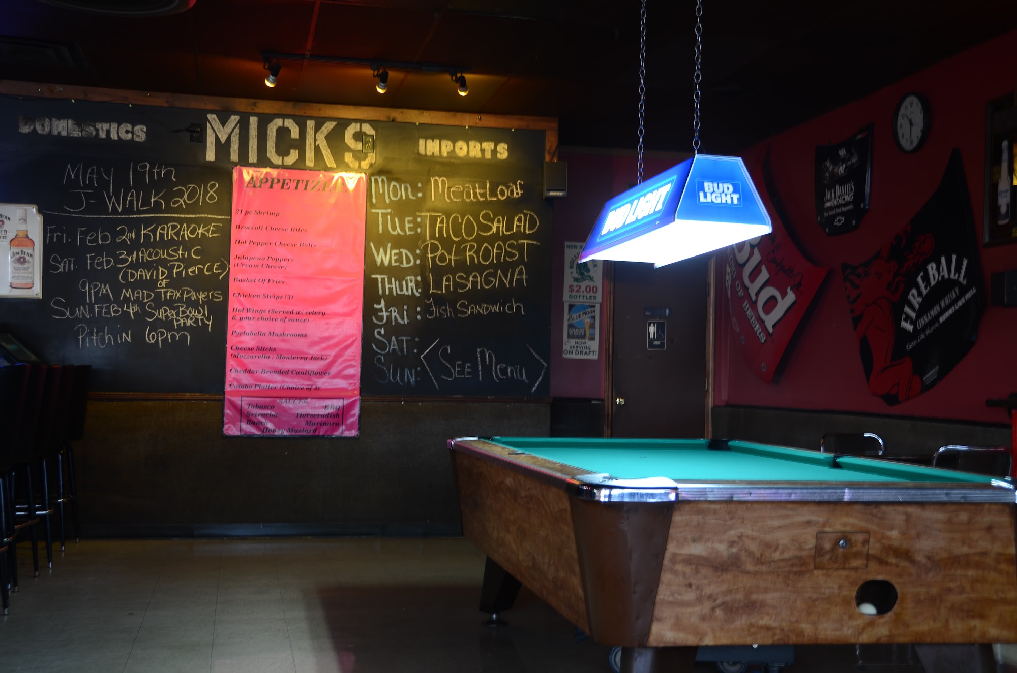 Mick's Lounge Menu
