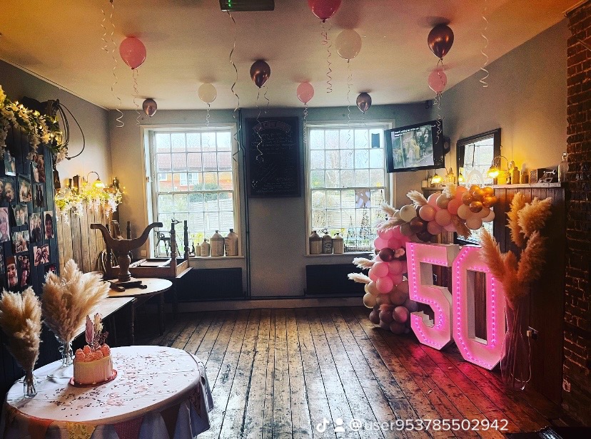 The Cow Shed at The Ship Inn 12 Ospringe St, Faversham
