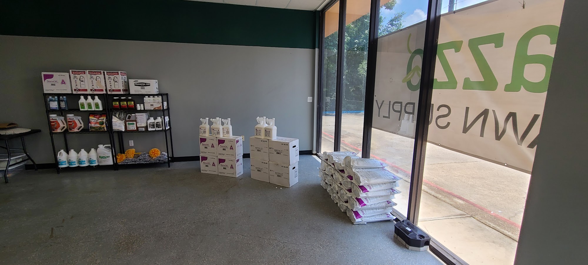 Palazzo Pest & Lawn Supply Covington