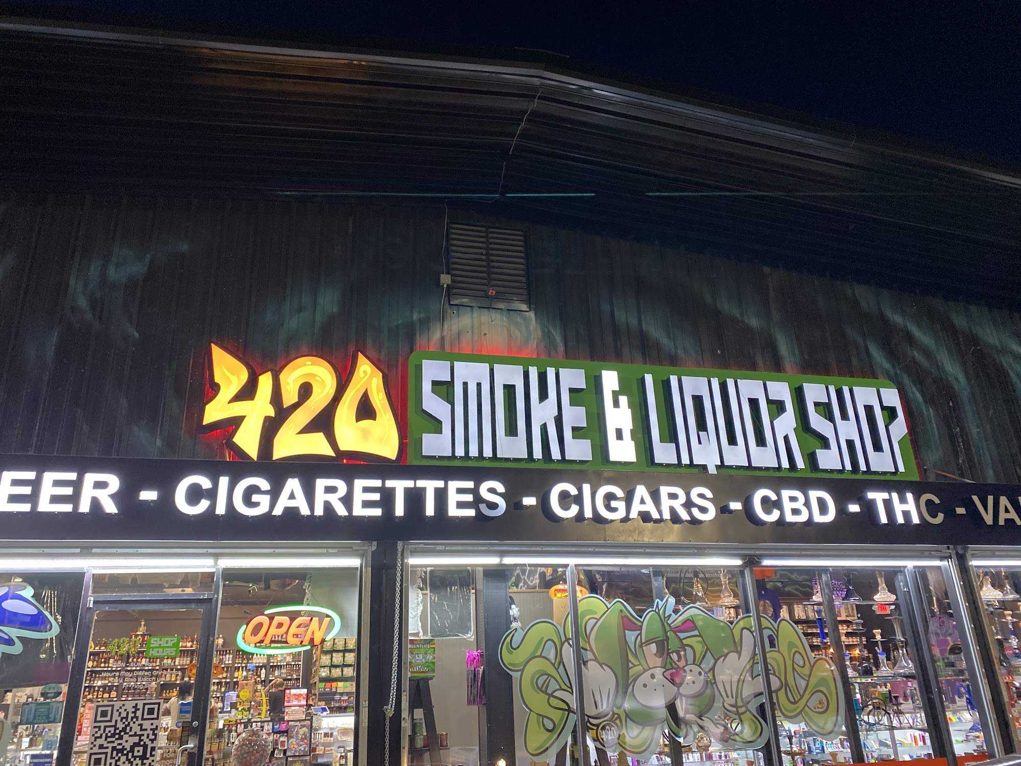 420 Liquor & Smoke Shop (2)