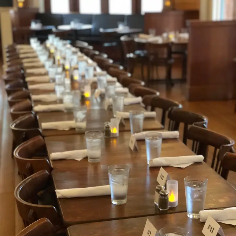 Photo credit: opentable