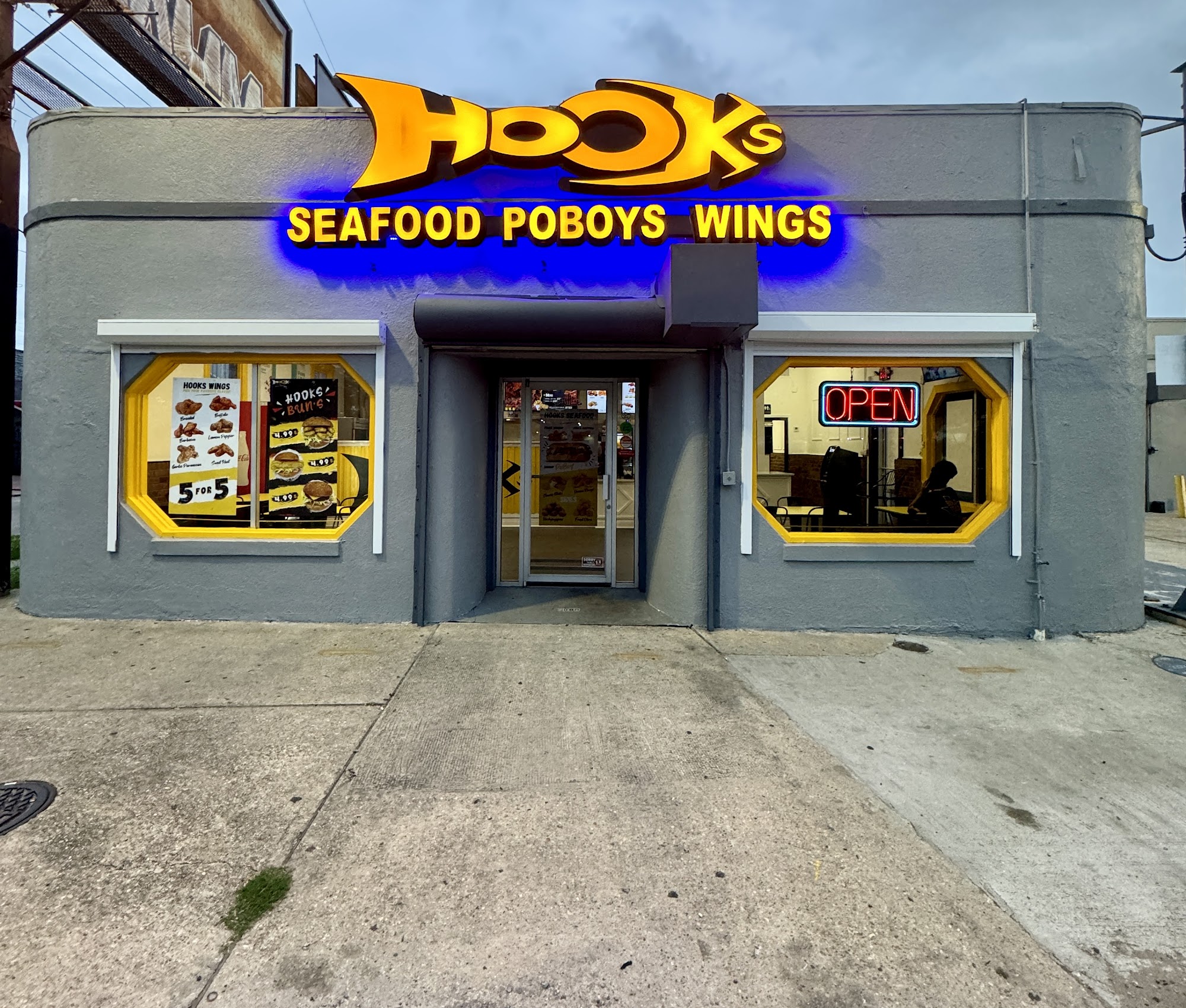 Hooks Seafood & Poboys (South Claiborne) 2000 S Claiborne Ave, New Orleans, LA 70125