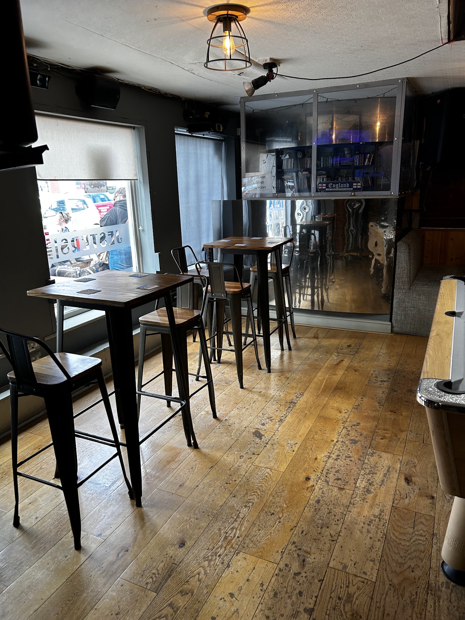 Jesters Bar Jesters Bar, 5-7 Victoria Rd, Mablethorpe