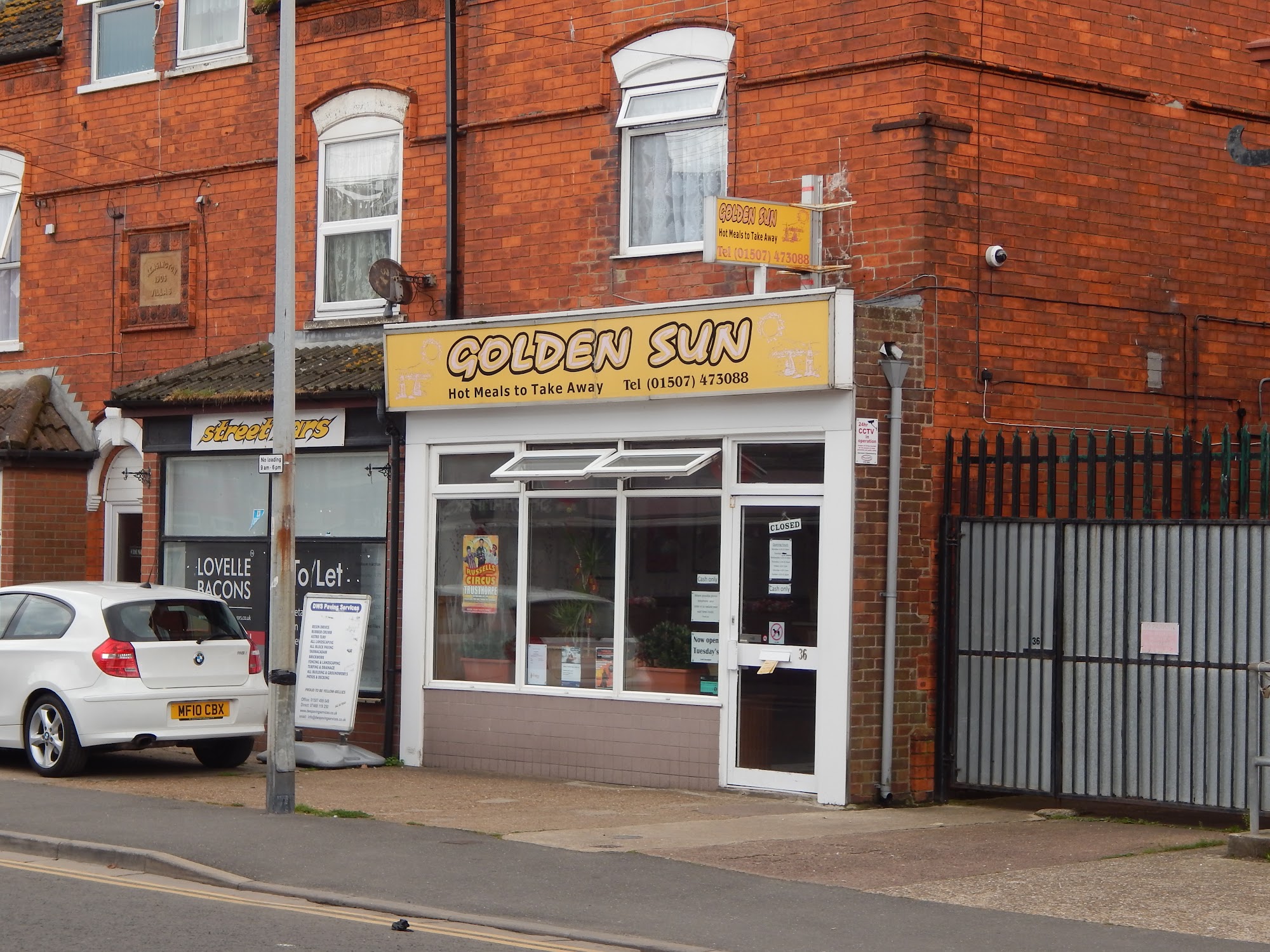 The Golden Sun 36 Victoria Rd, Mablethorpe