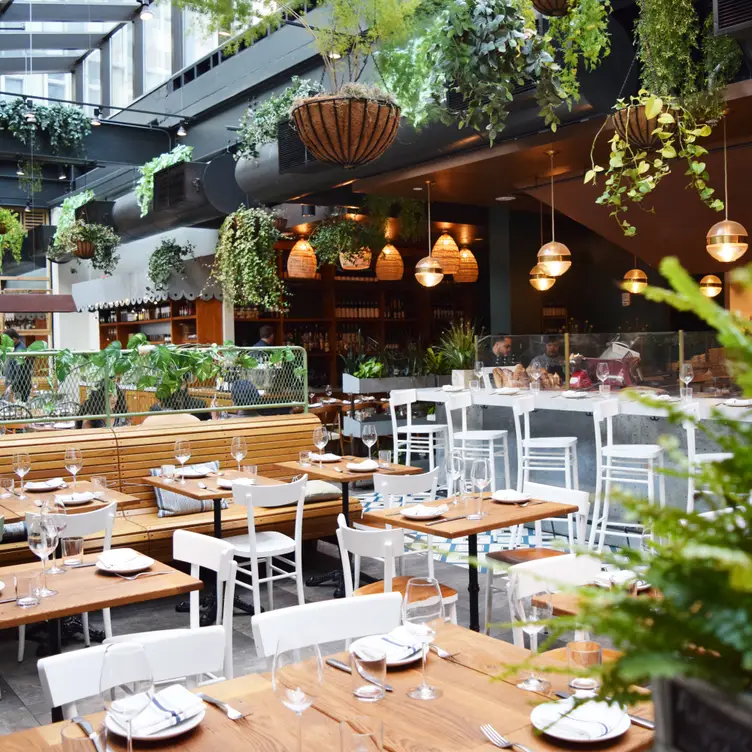 Photo credit: opentable