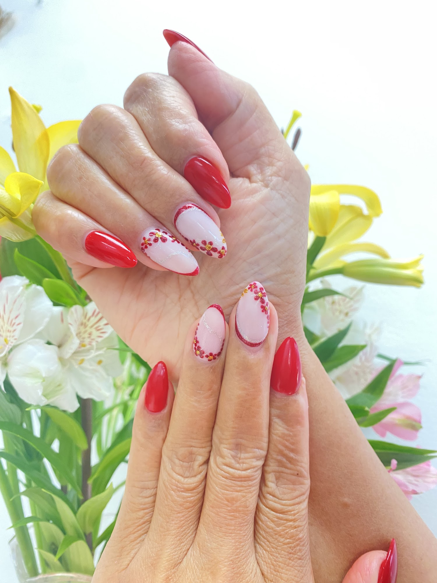 Best Nails and Spa 99 Chelmsford Rd #4, North Billerica Massachusetts 01862
