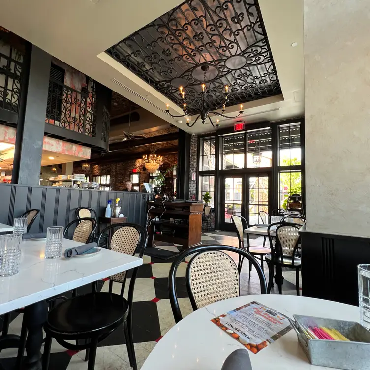 Photo credit: opentable