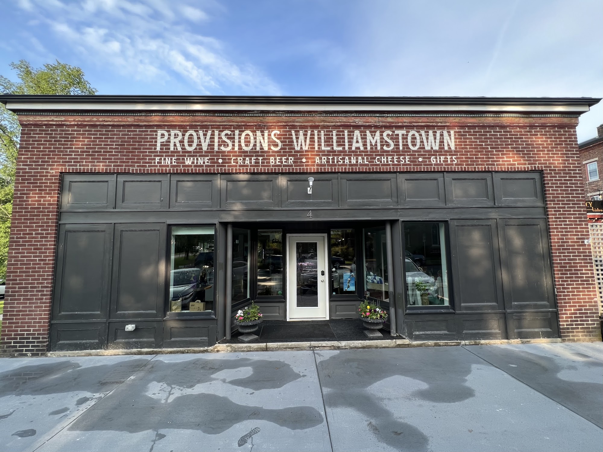 Provisions Williamstown