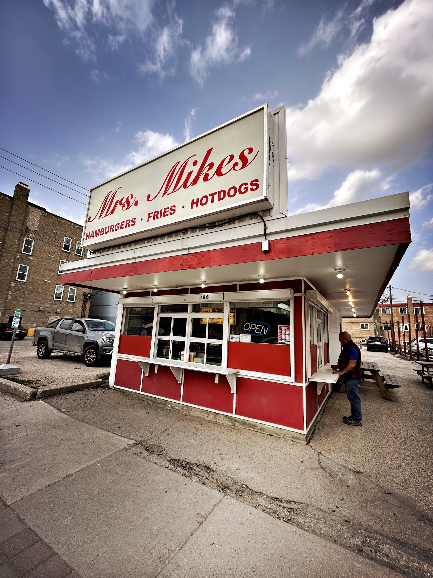 Mrs. Mike's 286 Tache Ave, Winnipeg, MB R2H 2A2